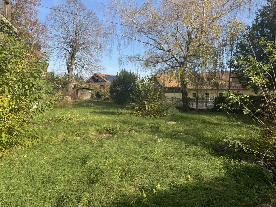 "Wunderschönes Grundstück in Katzelsdorf"