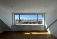 Traumhafte Maisonettewohnung mit Dachterrasse und Kamin - Blick auf den Stephansdom