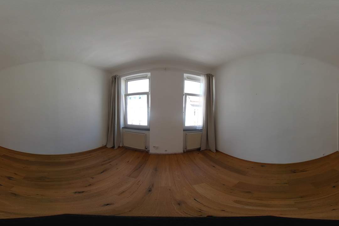 Lichtdurchflutete 3-Zimmer-Altbauwohnung im 3. Liftstock