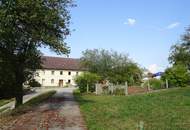 Klassischer Vierkanthof in beeindruckender Alleinlage mit weiter Aussicht zwischen Stadt Haag und Steyr (24/16)