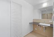 Hochwertig sanierte Altbauwohnung mit Freiflächen