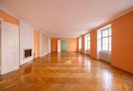 WIENER KLASSIK IM GÖTTWEIGERHOF: Topsanierte Altbauwohnung mit prachtvollem 70 m² großen Wohnsalon